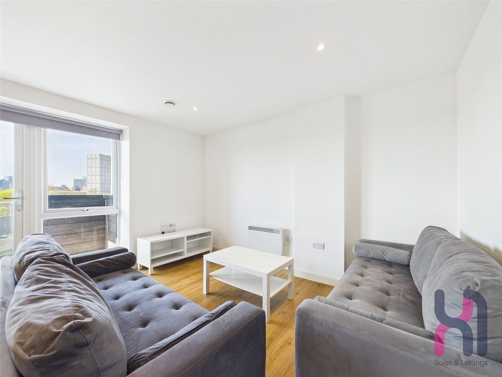 Property photo 2 of 15 Picture No. 29