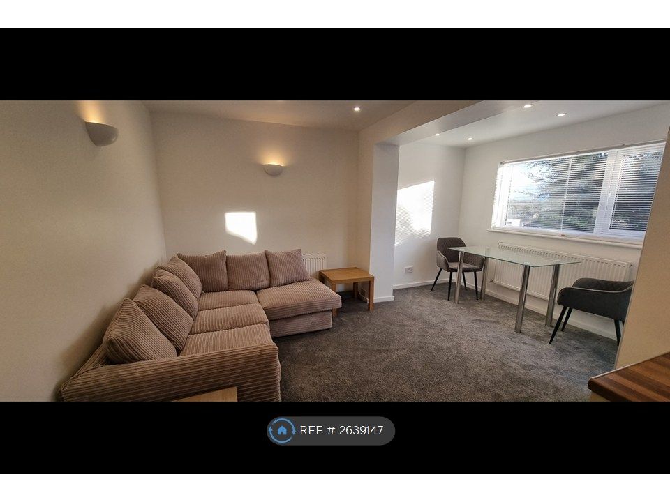 Property photo 1 of 28