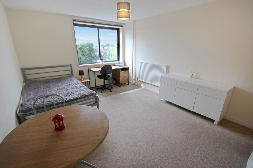 Property photo 2 of 6 Img_8814