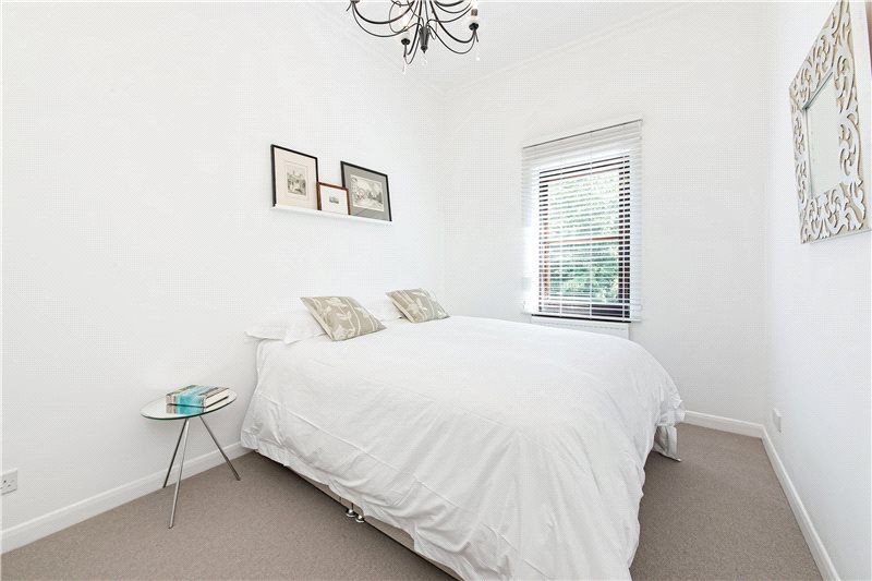 Property photo 3 of 7 Picture 3