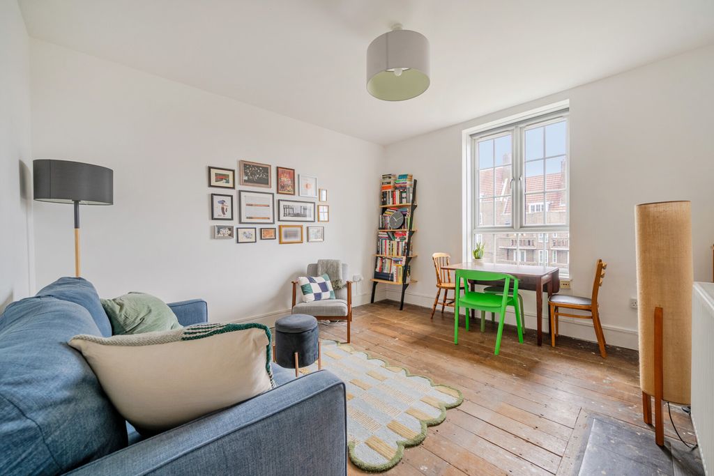 Property photo 1 of 17 1527110-18-1A0F1B...