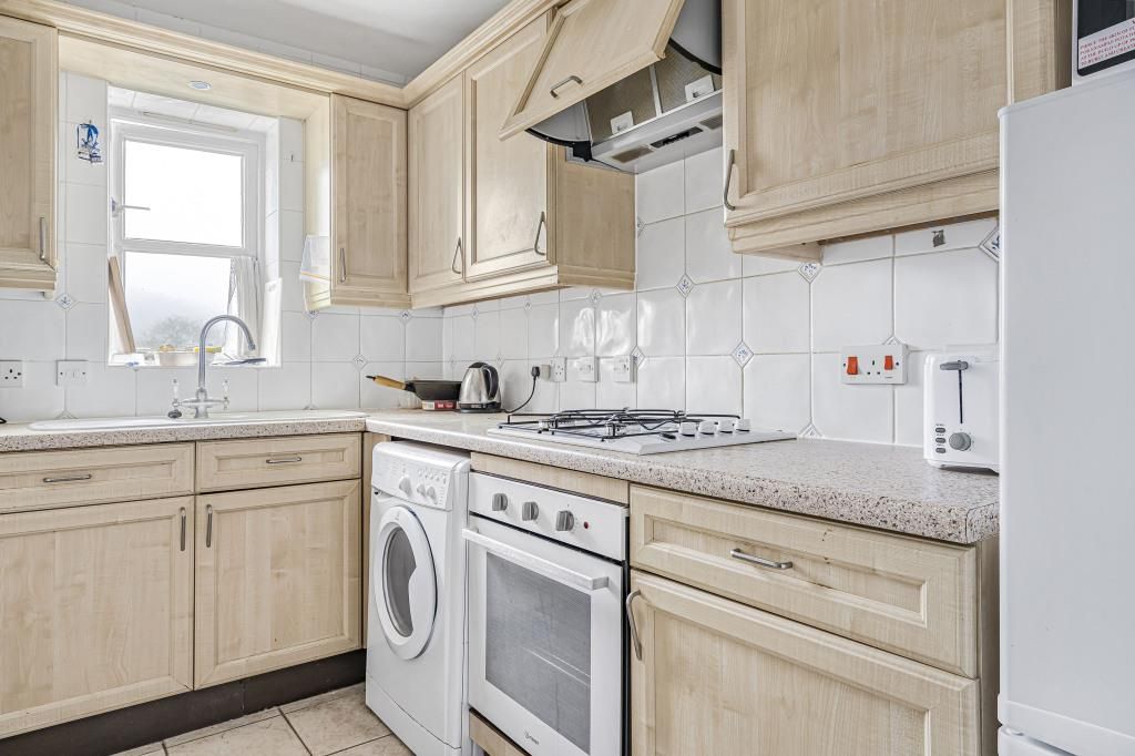 Property photo 3 of 17 6595Aa48-7F8B-431F-842F-816Aa916Fc26.Jpeg