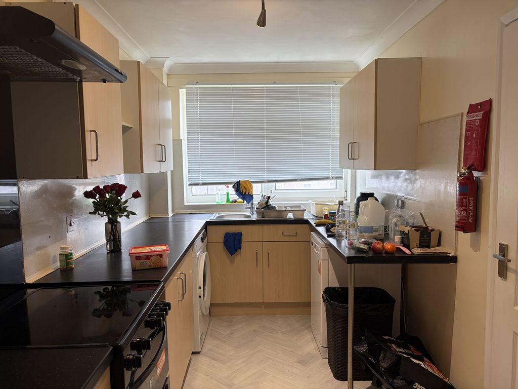 Property photo 2 of 11 Elder94757510-03-2026__10-51-44_Img_4147.Jpg