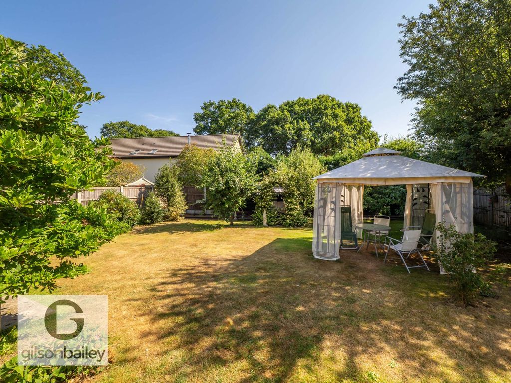 Property photo 2 of 21