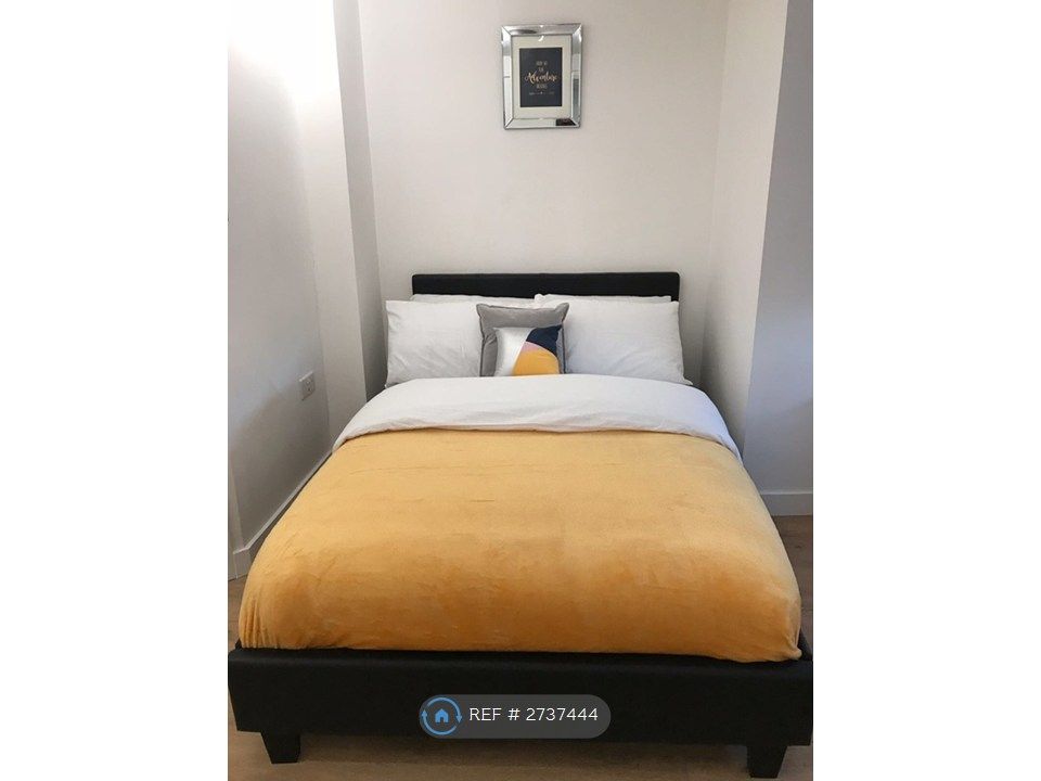 Property photo 1 of 3