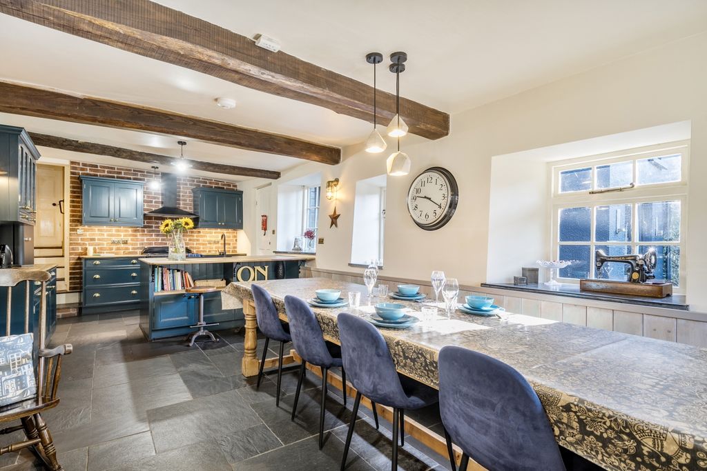 Property photo 2 of 27 1336202-9-68A91F845977A