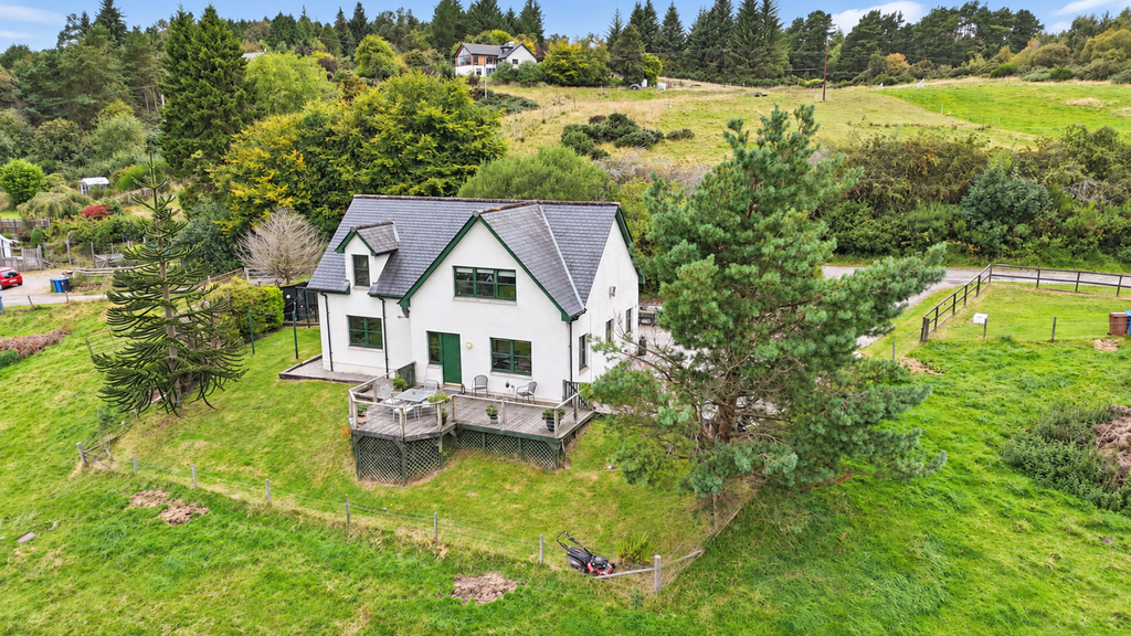 Property photo 1 of 34
