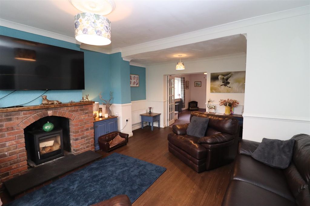Property photo 2 of 19 Img_9616.Jpg