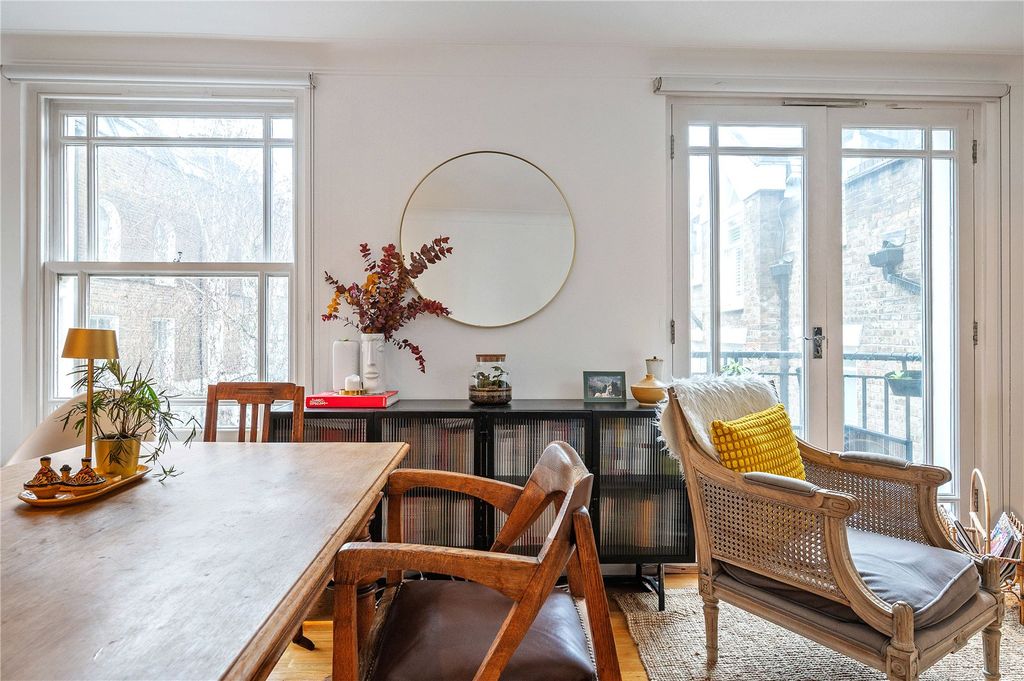 Property photo 2 of 16 Reception Room