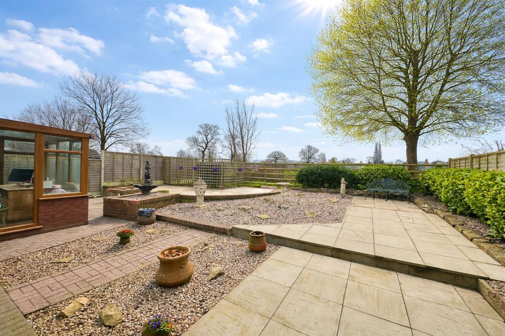 Property photo 3 of 20 Chatgpt Image Mar 17, 2026, 05_58_09 Pm.Png