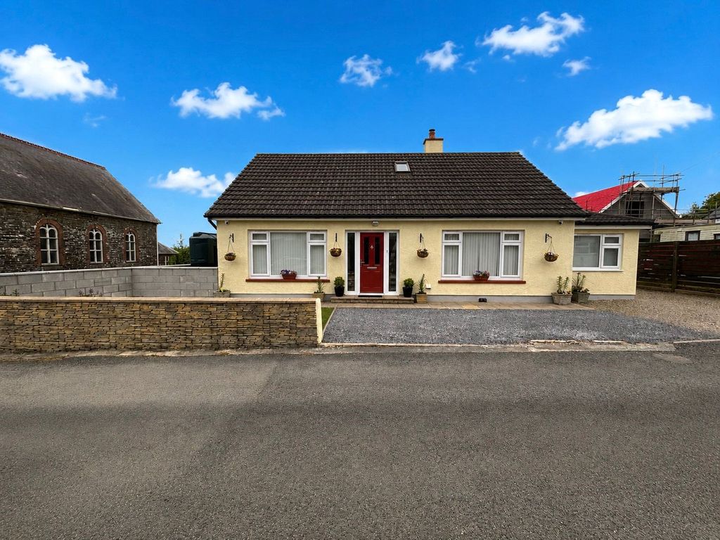 Property photo 1 of 47 Picture No. 57