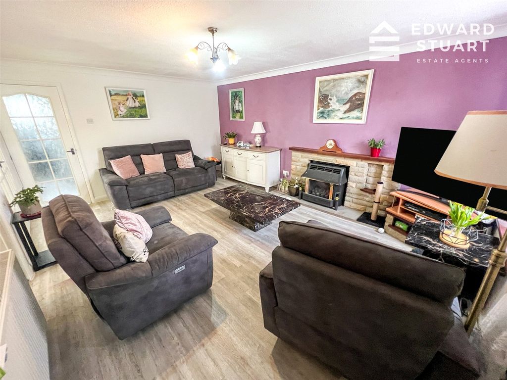 Property photo 2 of 13 Picture No. 03
