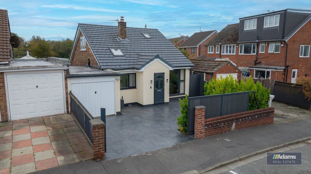 Property photo 1 of 34