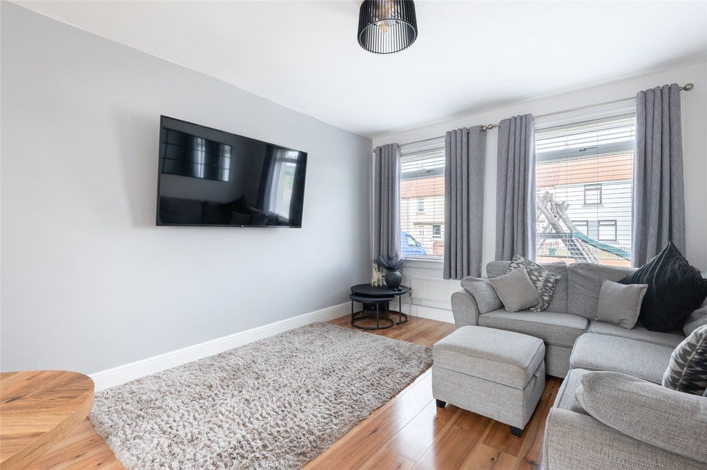 Property photo 2 of 39 Picture 2