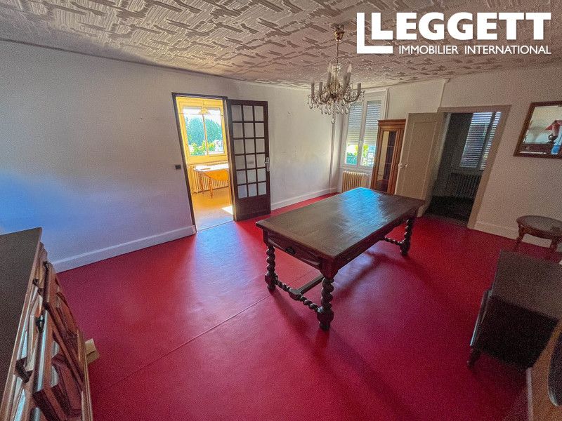Property photo 3 of 10