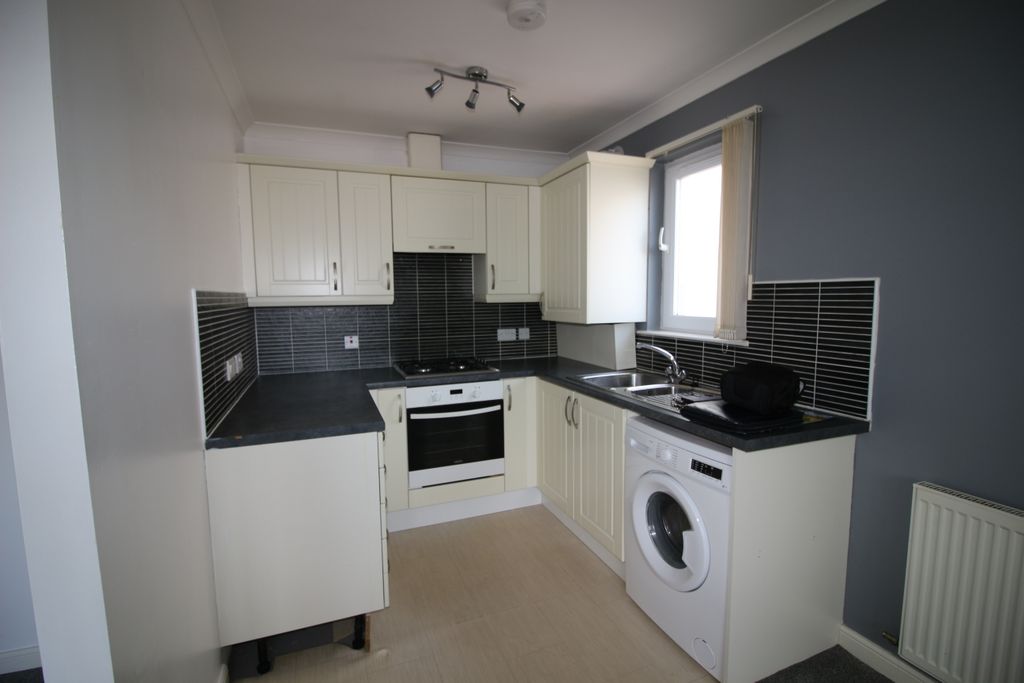 2 bed flat for saleMeadowfoot Road, Ecclefechan DG11 photo 4