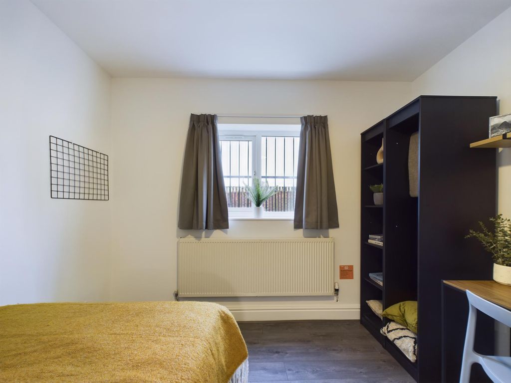 Property photo 3 of 29