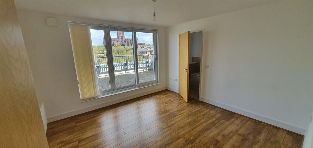 Property photo 3 of 9 Bedroom 1