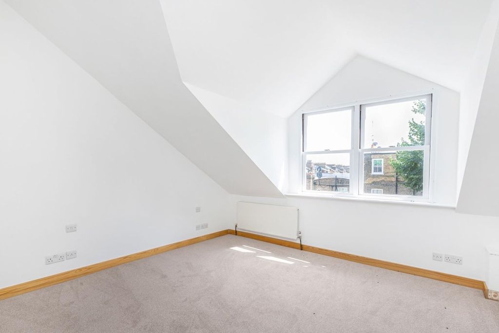 Property photo 2 of 7 Picture No. 02