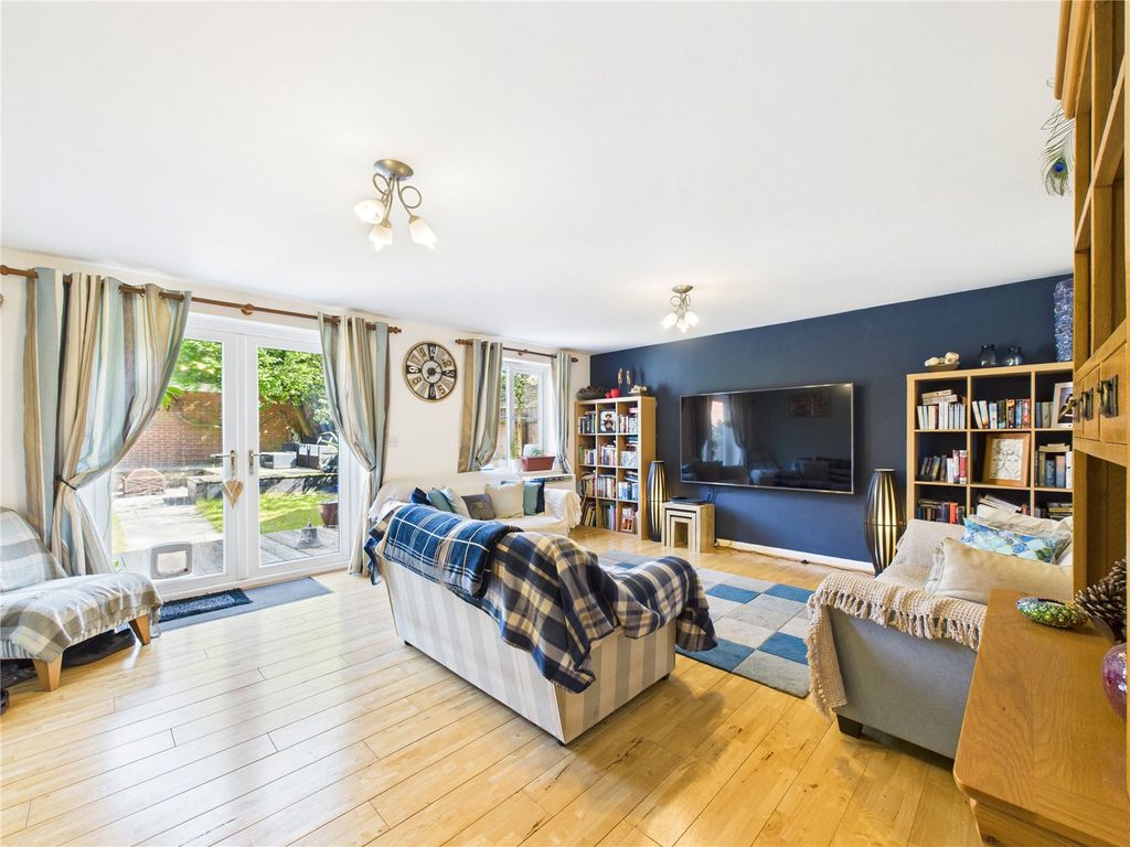 Property photo 2 of 16 2 - Picture No. 30