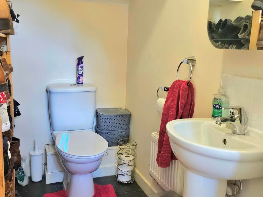 Property photo 2 of 15