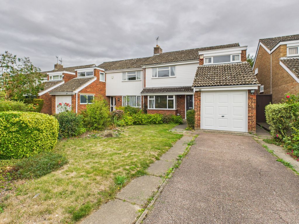 Property photo 1 of 16 Cam02545G0-Pr0483-Still015