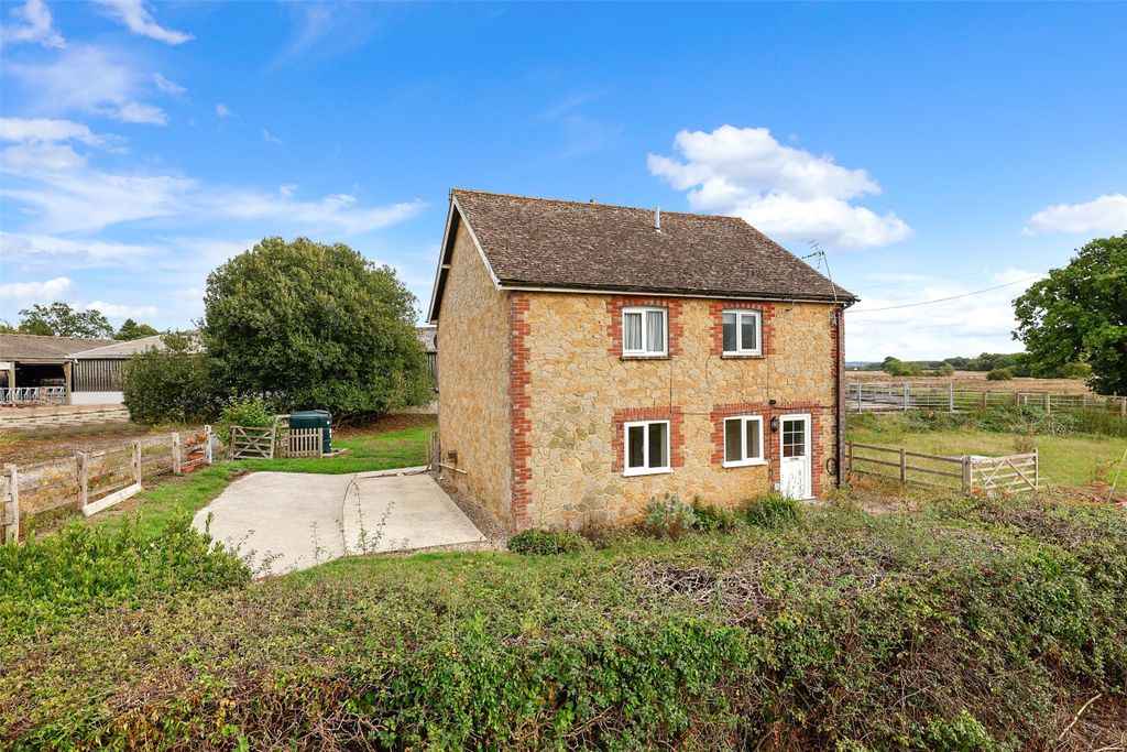Property photo 1 of 12 Picture No. 10