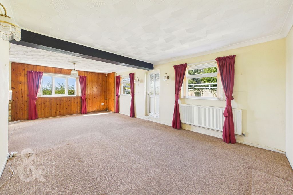 Property photo 3 of 50