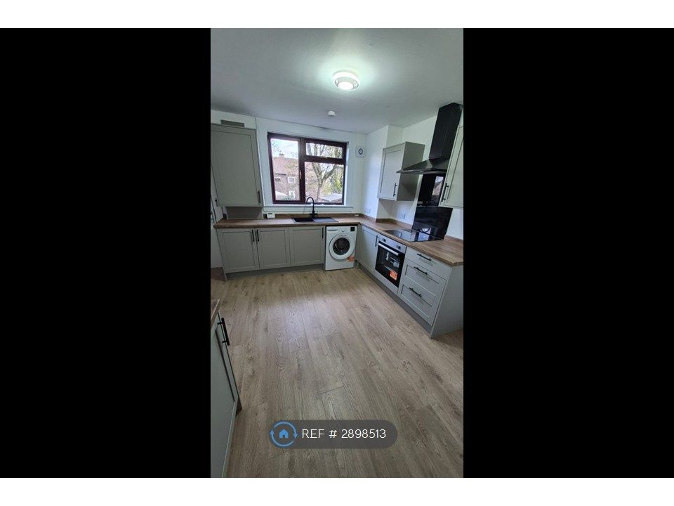 Property photo 1 of 5 Kitchen Area