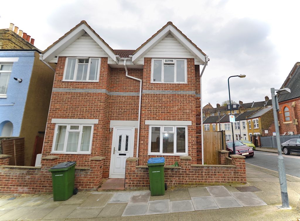 Property photo 1 of 6 Img_6709