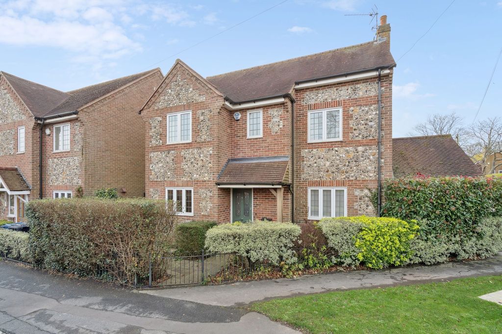 Property photo 1 of 30