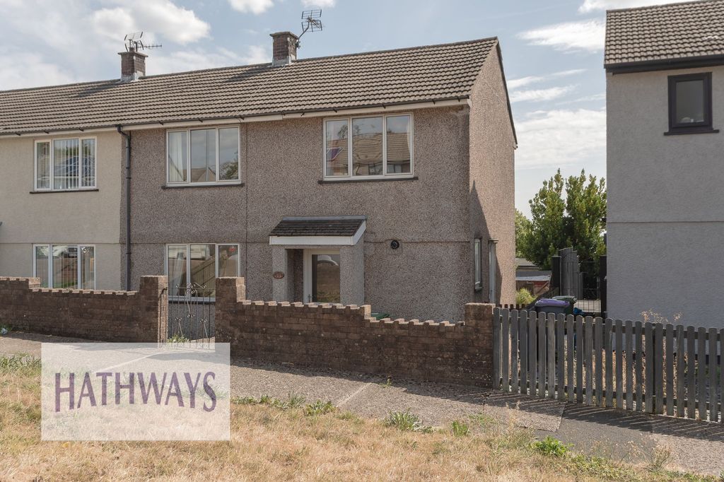 Property photo 1 of 42
