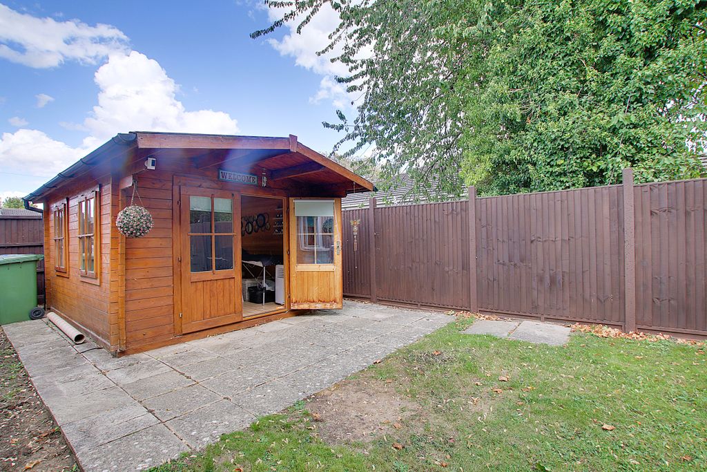 Property photo 3 of 15