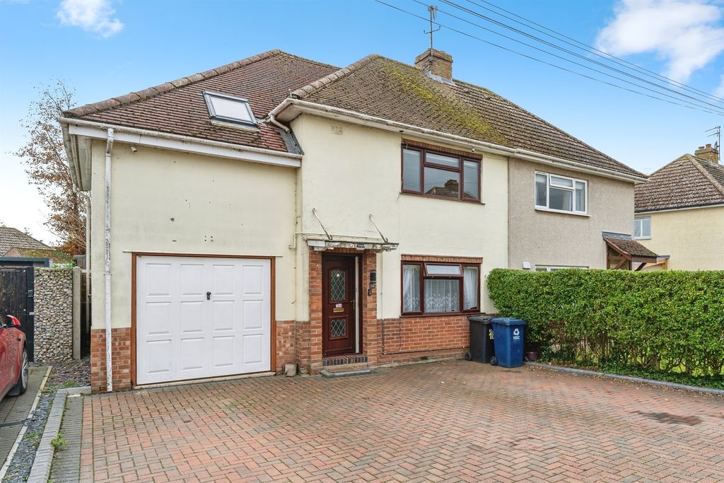 Property photo 1 of 13