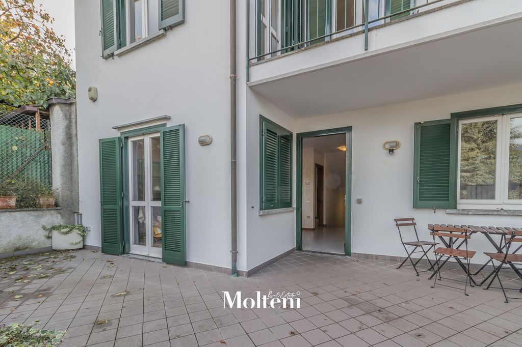 Property photo 1 of 28