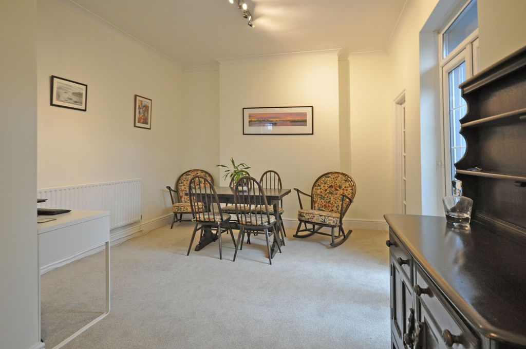Property photo 3 of 17 Photo 15
