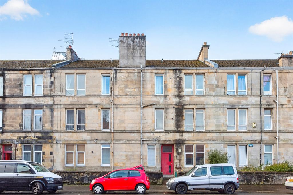 Property photo 1 of 12