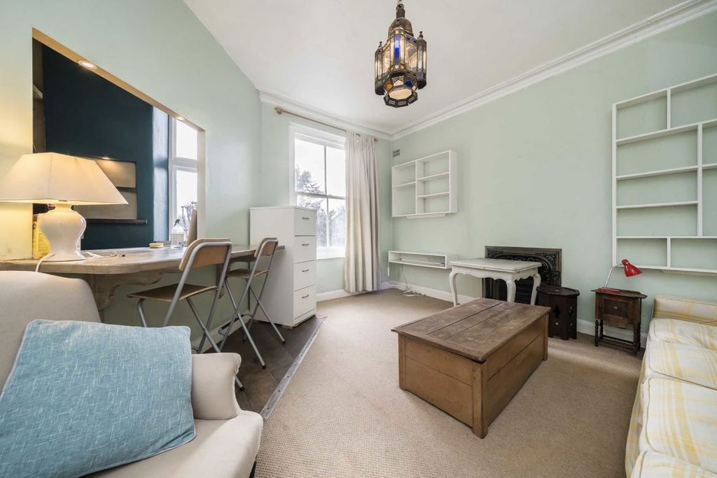 Property photo 2 of 4