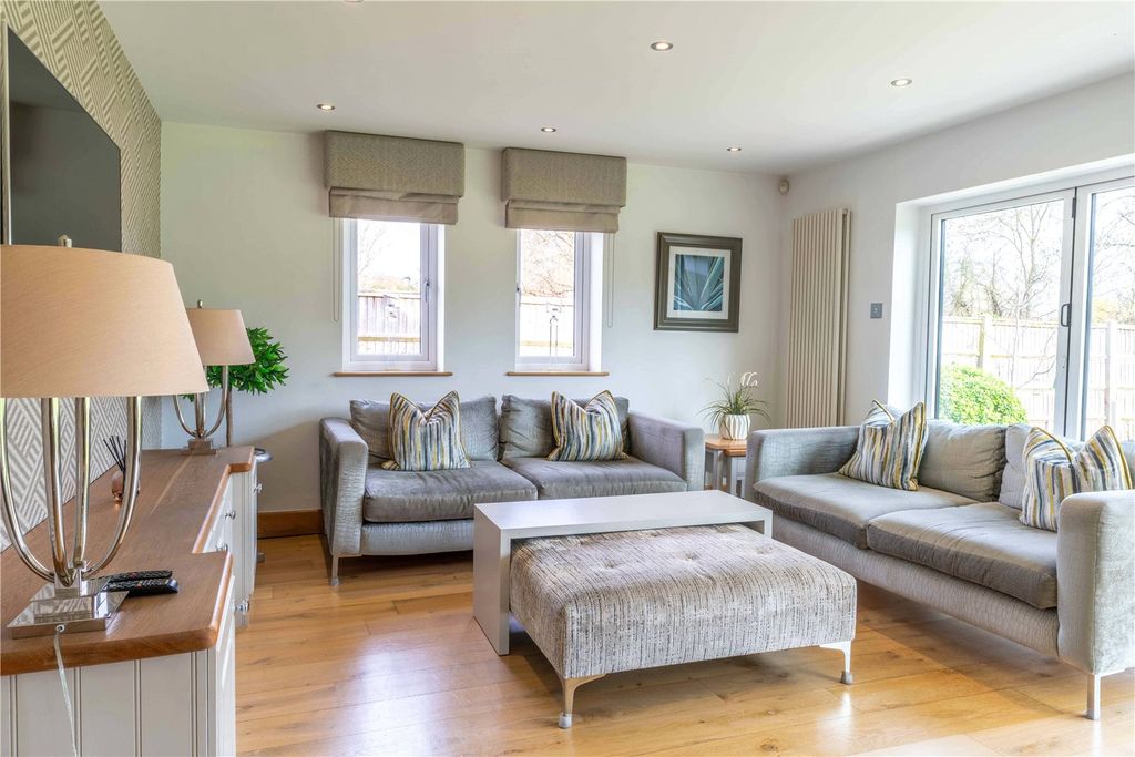 Property photo 3 of 32 Reception Room