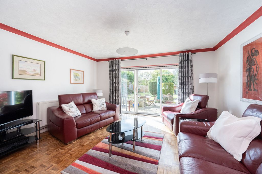 Property photo 3 of 21