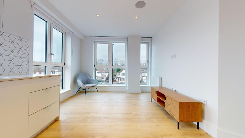 Property photo 1 of 19 Living Room