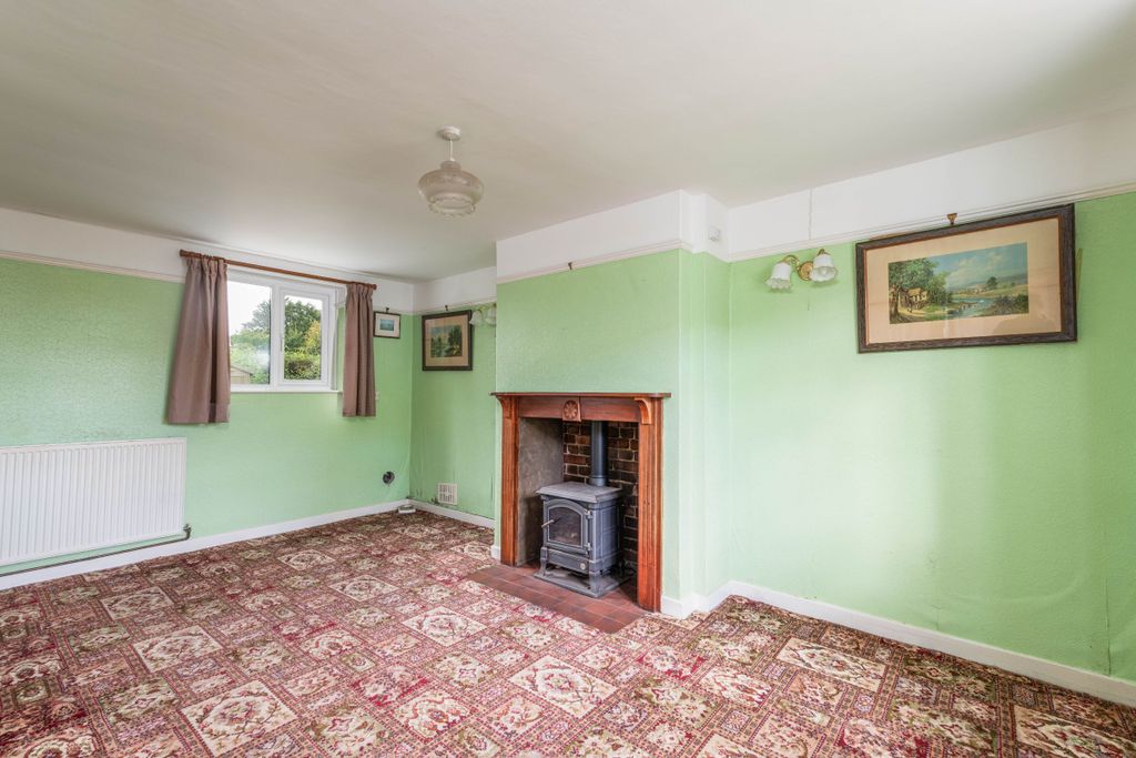 Property photo 3 of 17