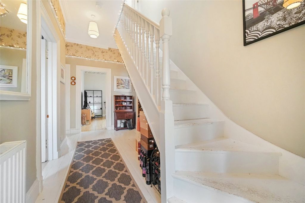 Property photo 2 of 22 Picture No. 03