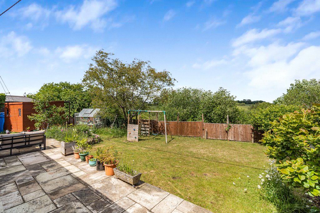 Property photo 2 of 18 Picture No. 03