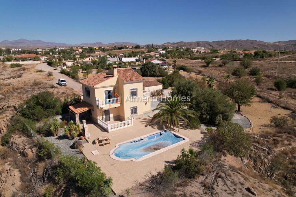 Property photo 2 of 29