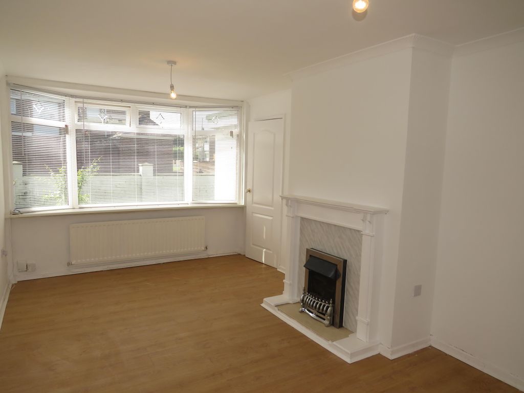 Property photo 2 of 9 Living Room
