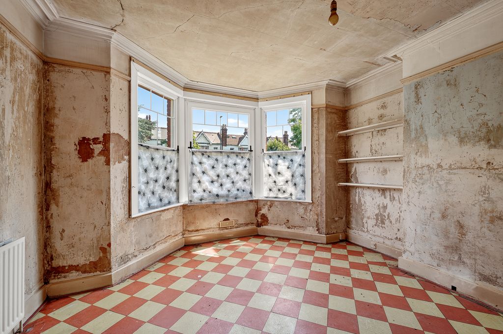 Property photo 2 of 11 Picture No. 03