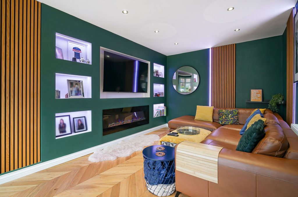 Property photo 3 of 20