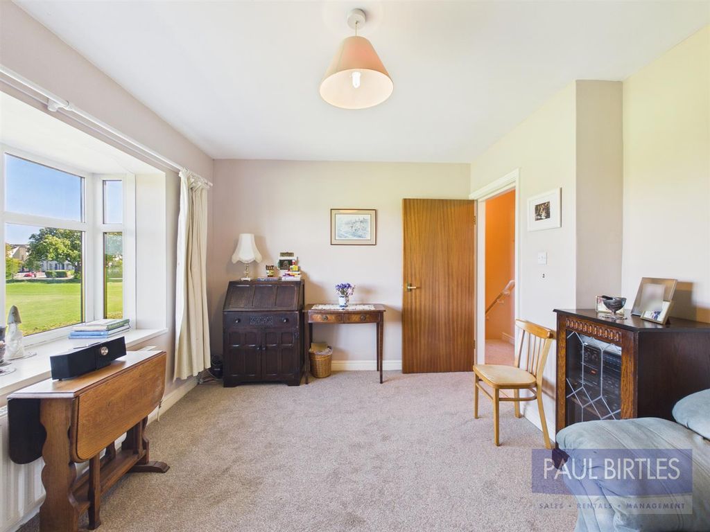 Property photo 3 of 14 Cam01301G0-Pr0765-Still015.Jpg