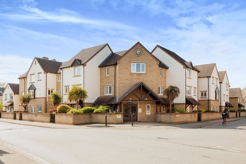 Property photo 1 of 11 General View Of Deve